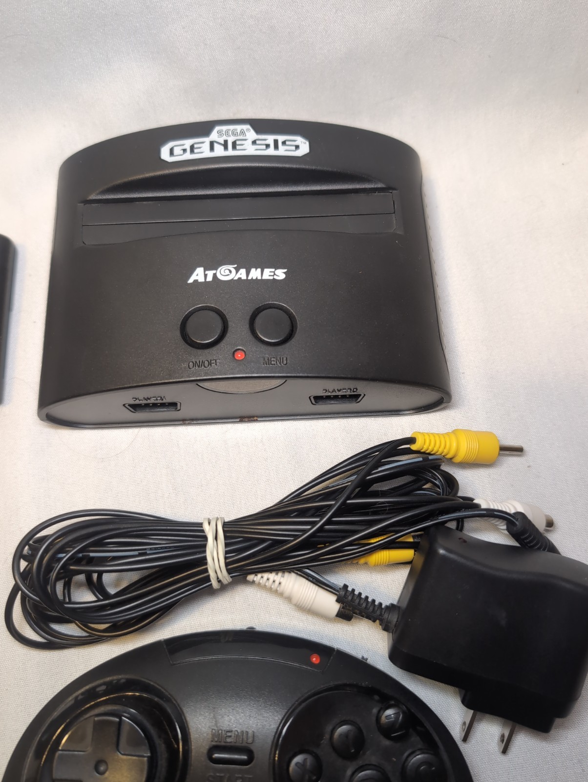 AtGames SEGA GENESIS Classic Mini Game Console w/80 Built-In Games WORKS