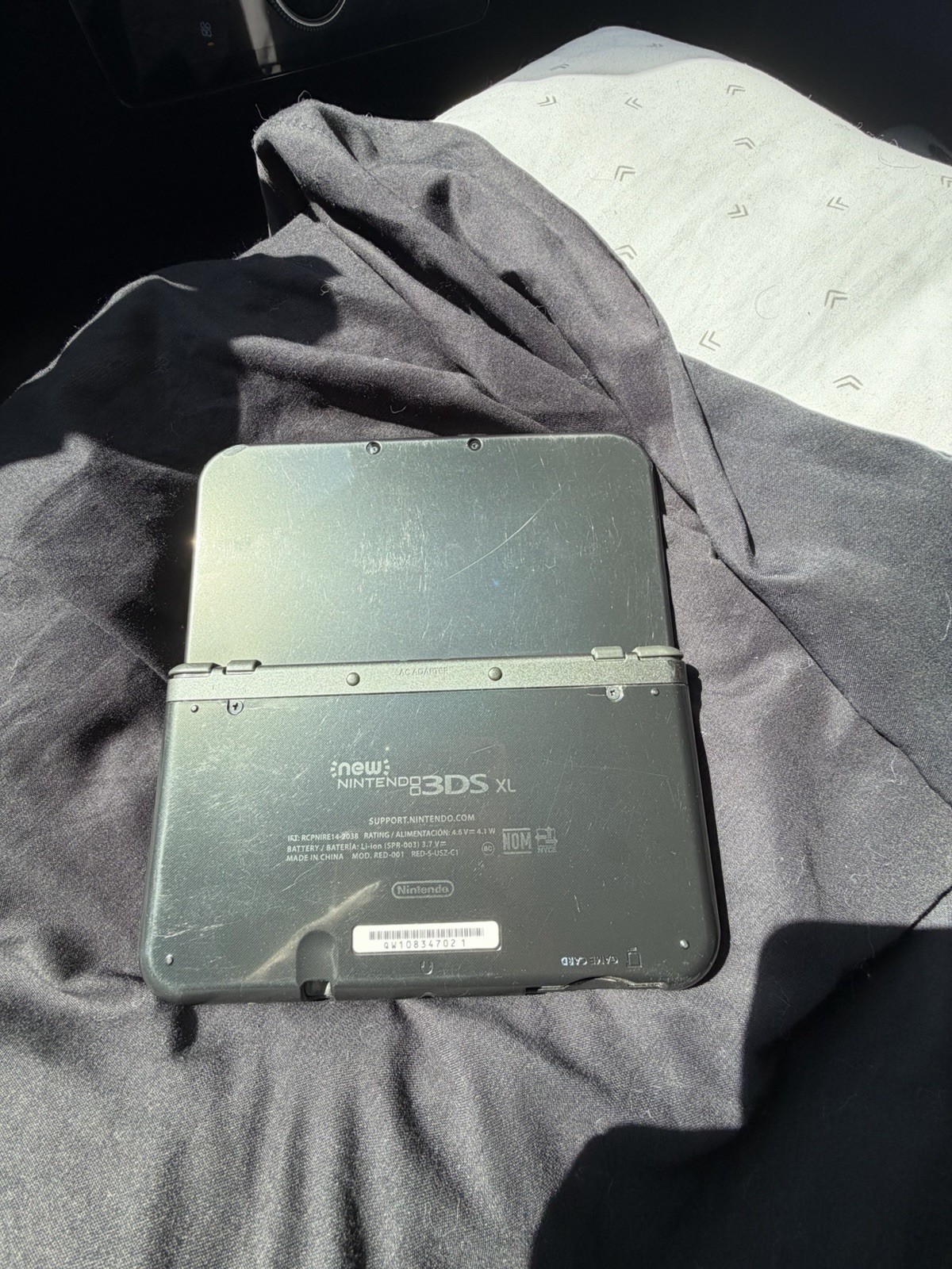 New Nintendo 3DS XL Gray Black Console Tested READ DESCRIPTION TOP SCREEN BROKEN