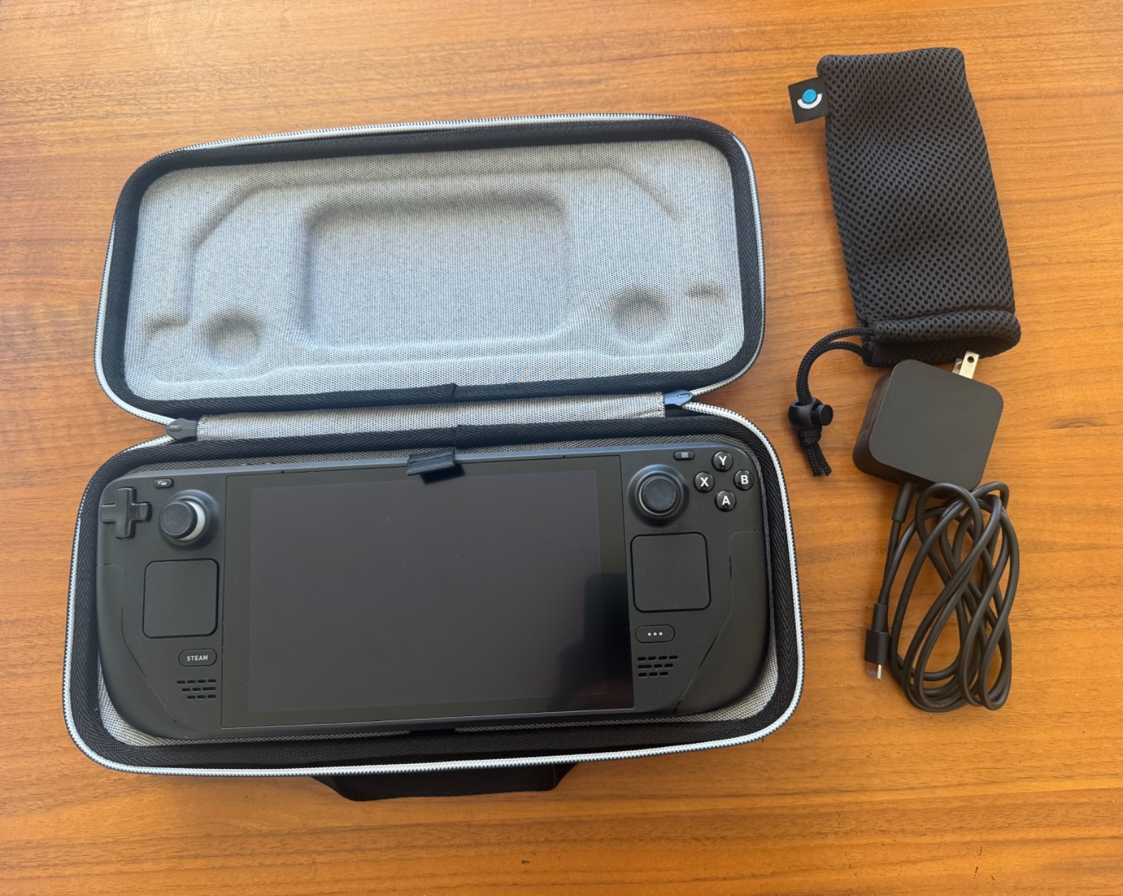 Valve Steam Deck 512GB LCD 7″ Gaming Console