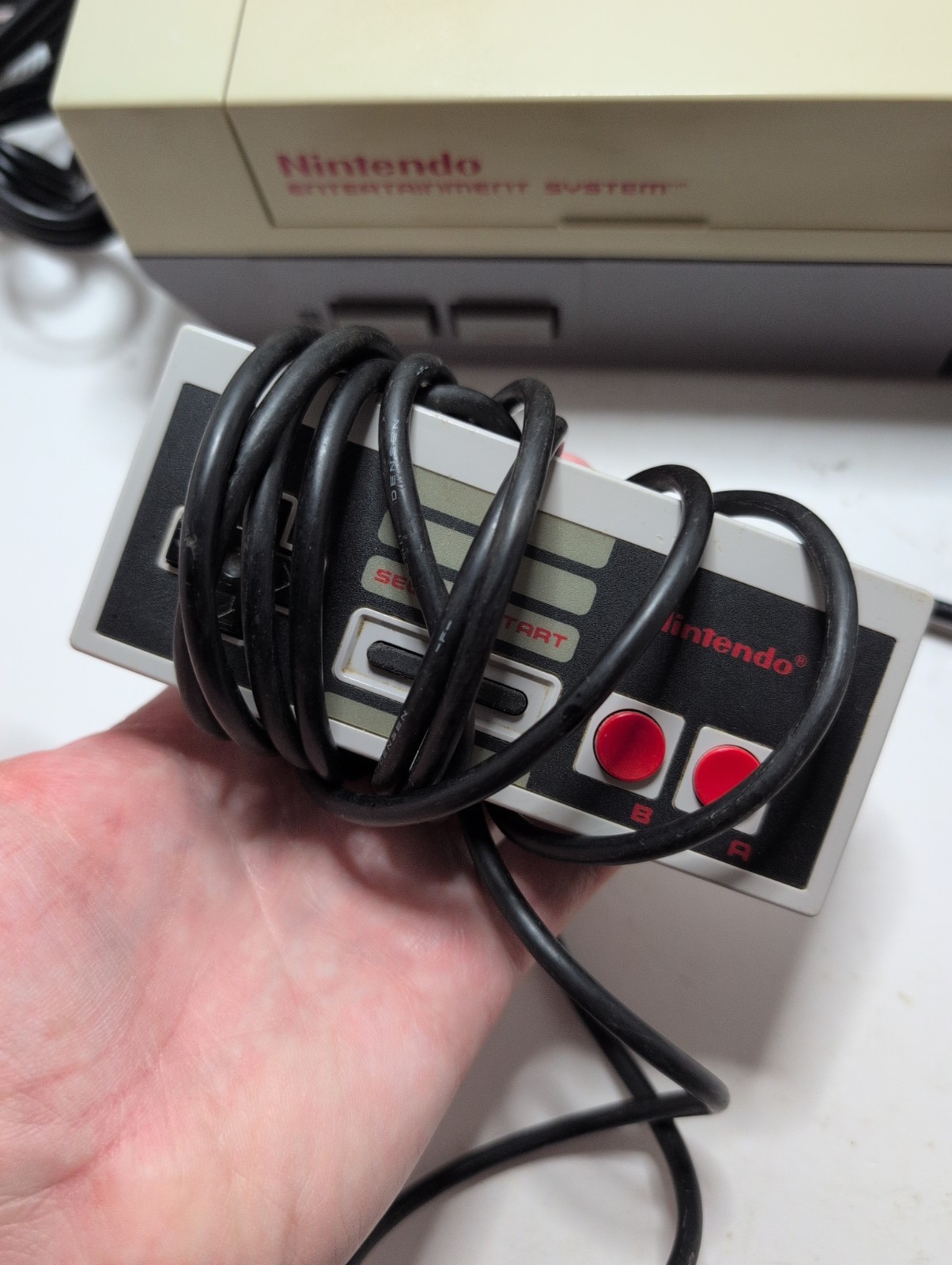 Nintendo NES Console Bundle Two Controllers All Cables Tested Cleaned