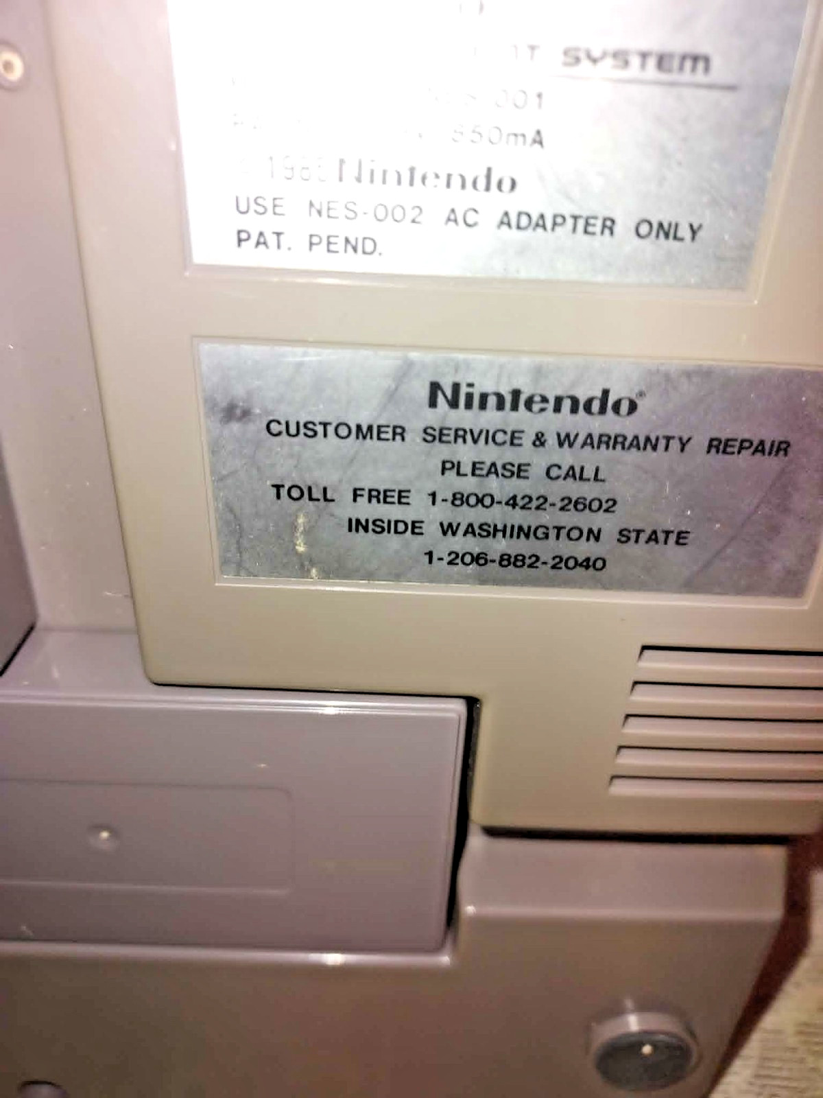 Original 1985 Nintendo NES-001 Console For Repair! – Blinking Red Light 1 Game