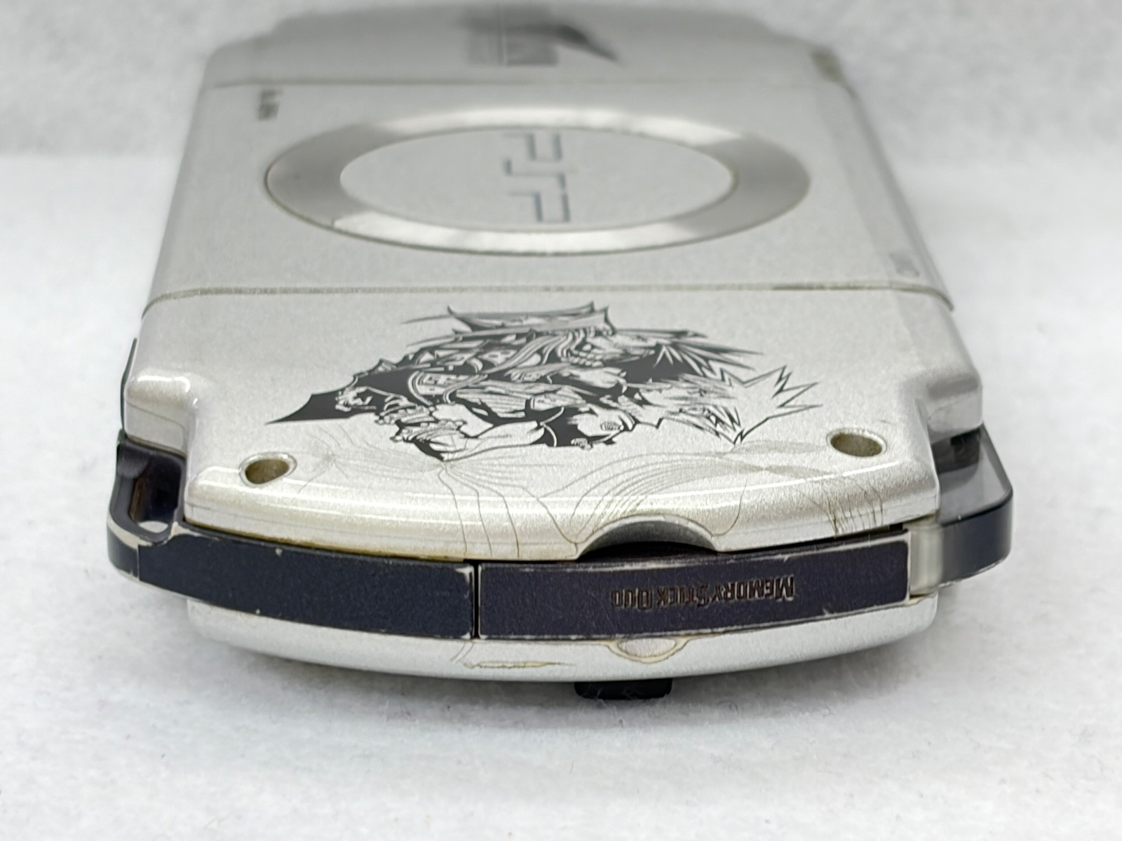 SONY PSP 2000 Crisis Core Final Fantasy FF7 Limited Edition Playstation [41587]