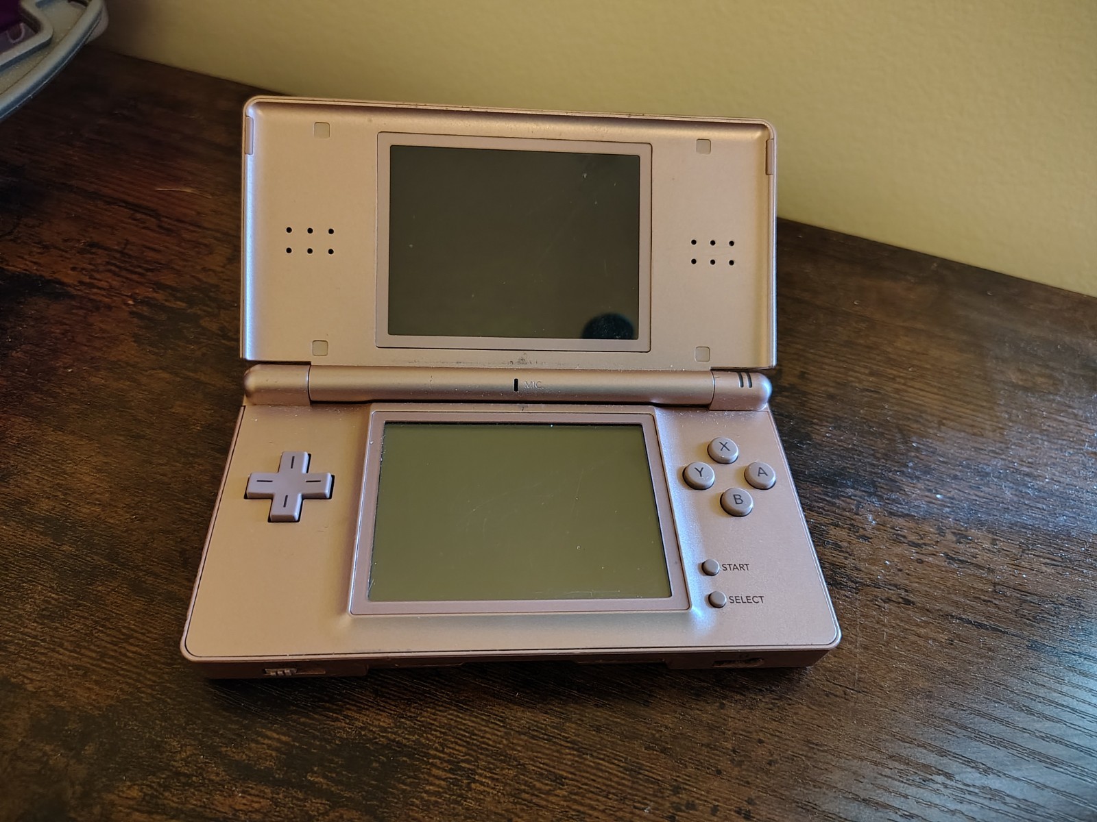 Nintendo DS Lite Metallic Rose Pink Handheld USG-001 W/ Charger Tested