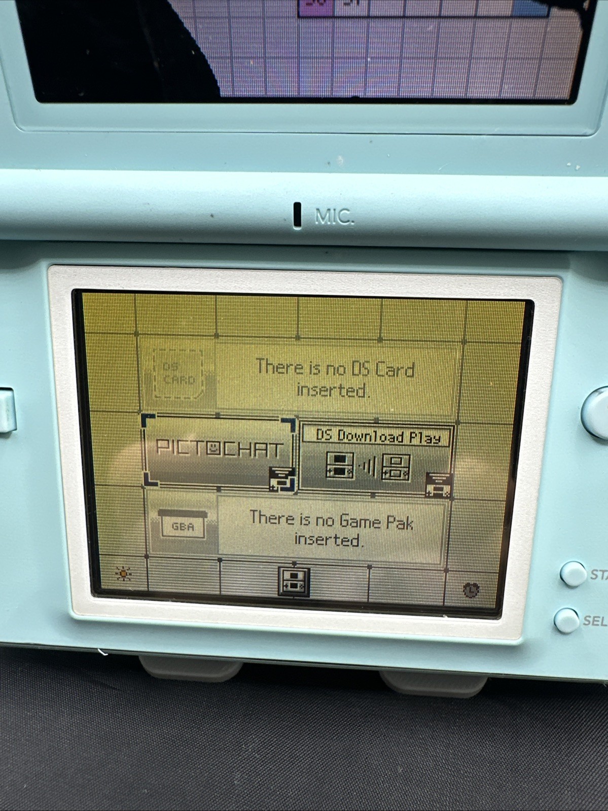 Nintendo DS Lite Console Ice Blue USG-001 Works Top Screen Smashed
