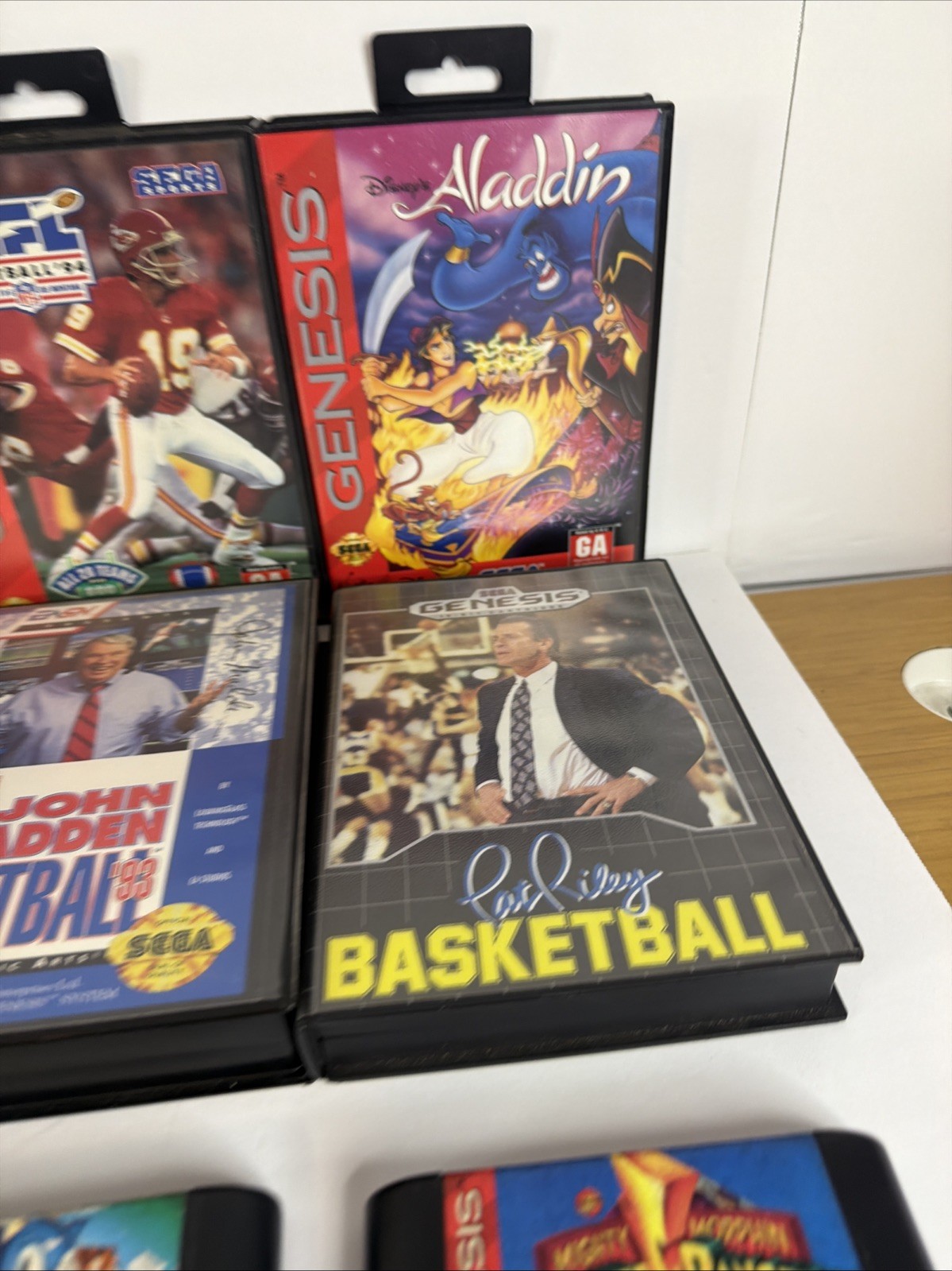Sega Genesis Model II Bundle + 1 Arcade/1 Game Pad Cont+ 10 games & cables Naki
