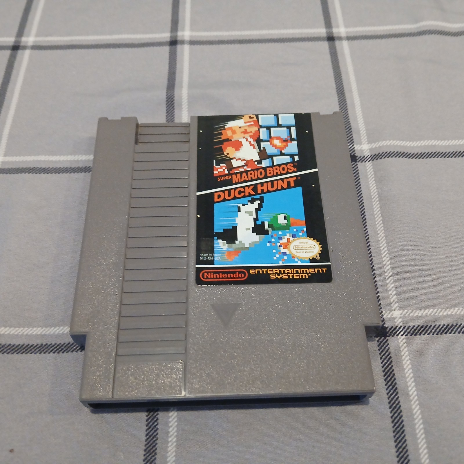 NES Console Bundle – Includes Super Mario Bros & Duck Hunt w/ Zapper