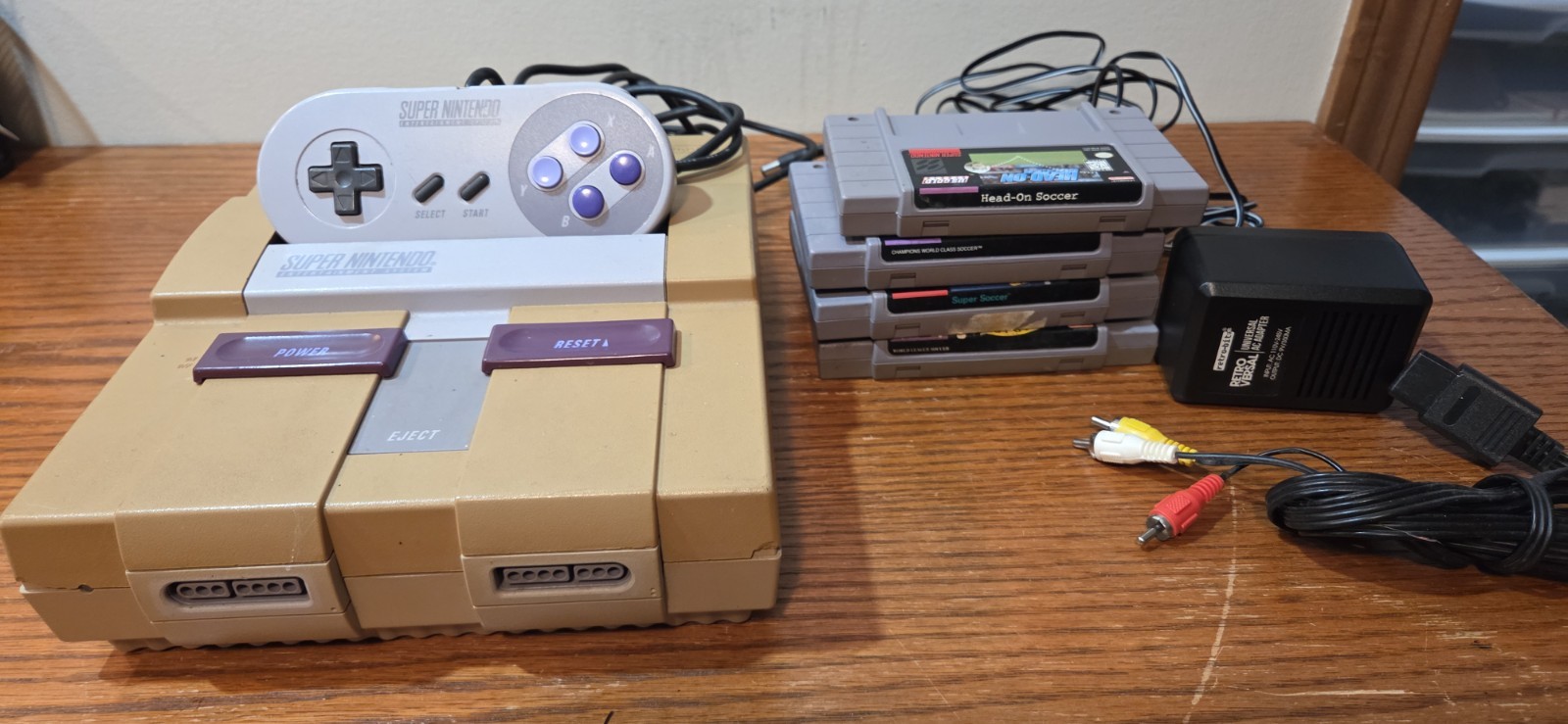 Super Nintendo Entertainment System Console Complete | 1 Controller + 4 Games