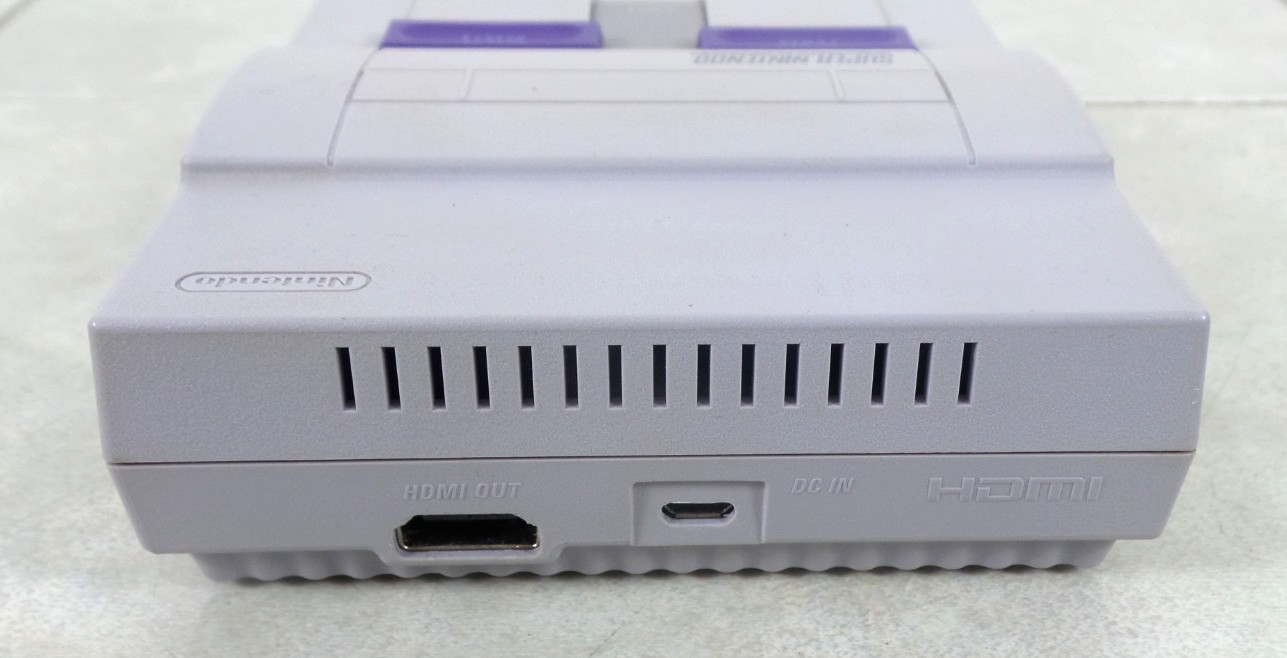 Nintendo Super NES Mini Classic Edition Control Deck (Model CLV-201)