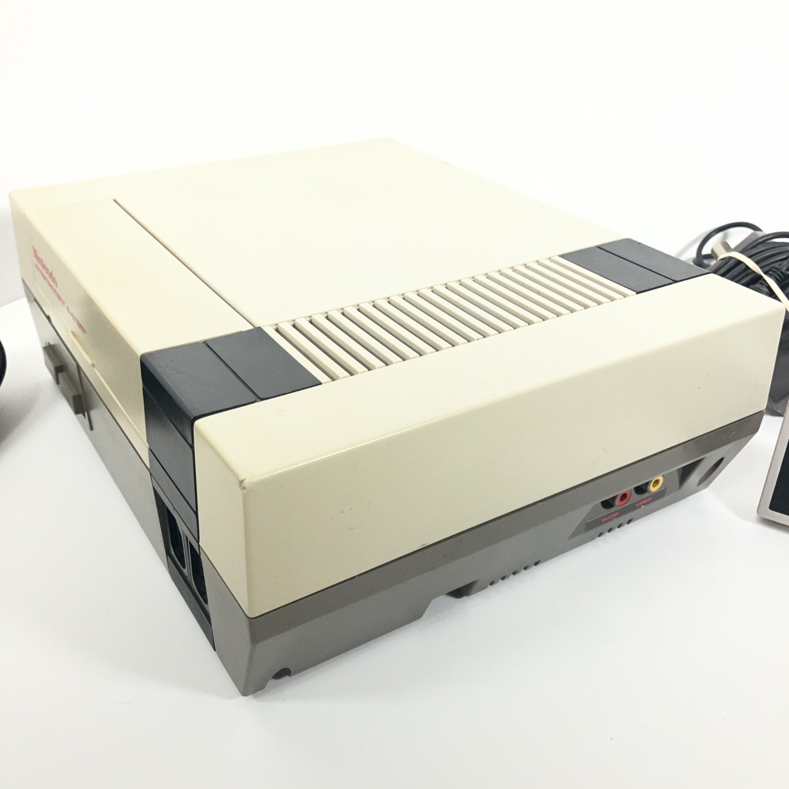 Nintendo NES Console NES-001 Controller OEM Power Brick AV Cables
