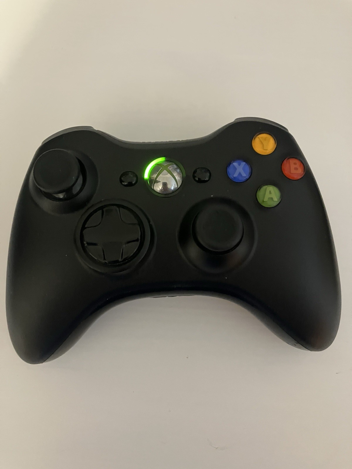 Microsoft Xbox 360 White Console With 100GB Storage Hard Drive – Tested Working