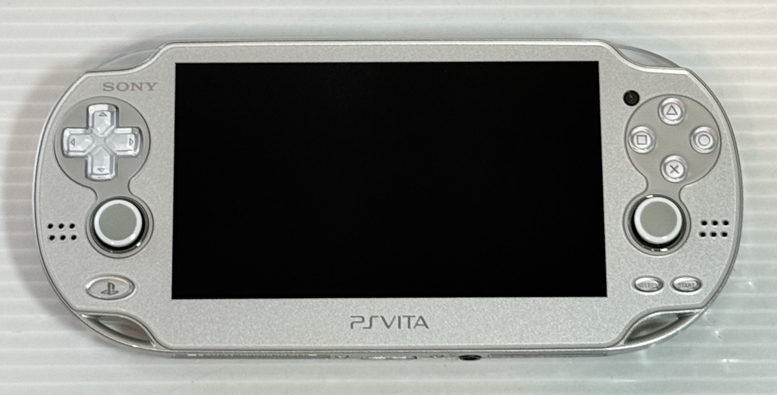 Sony PS Vita PCH-1000 Console Ice Silver Limited Box Very Rare w/8GB – Mint S+
