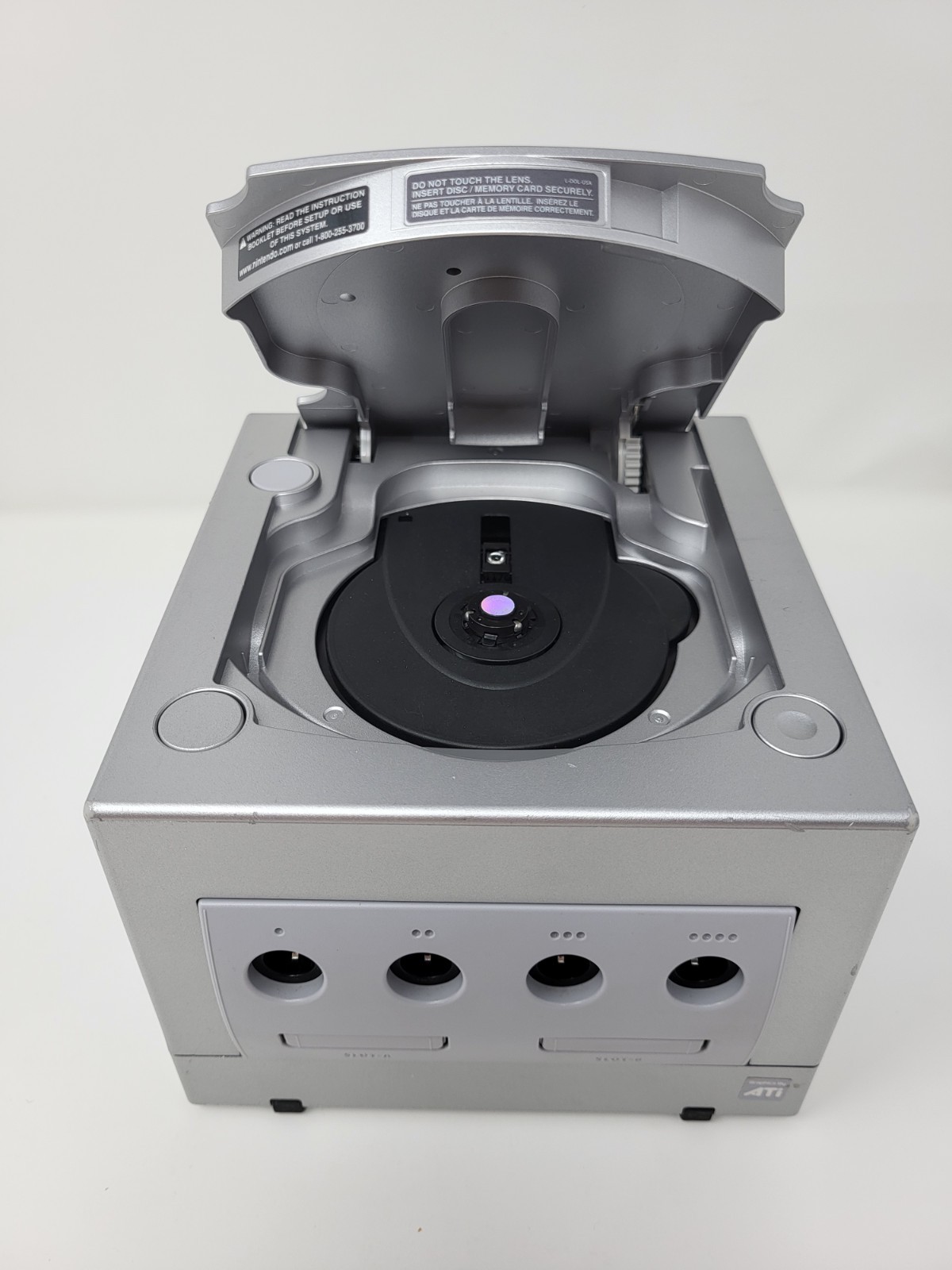 Nintendo GameCube DOL-101 Gaming System SILVER Console 1 Controller Bundle