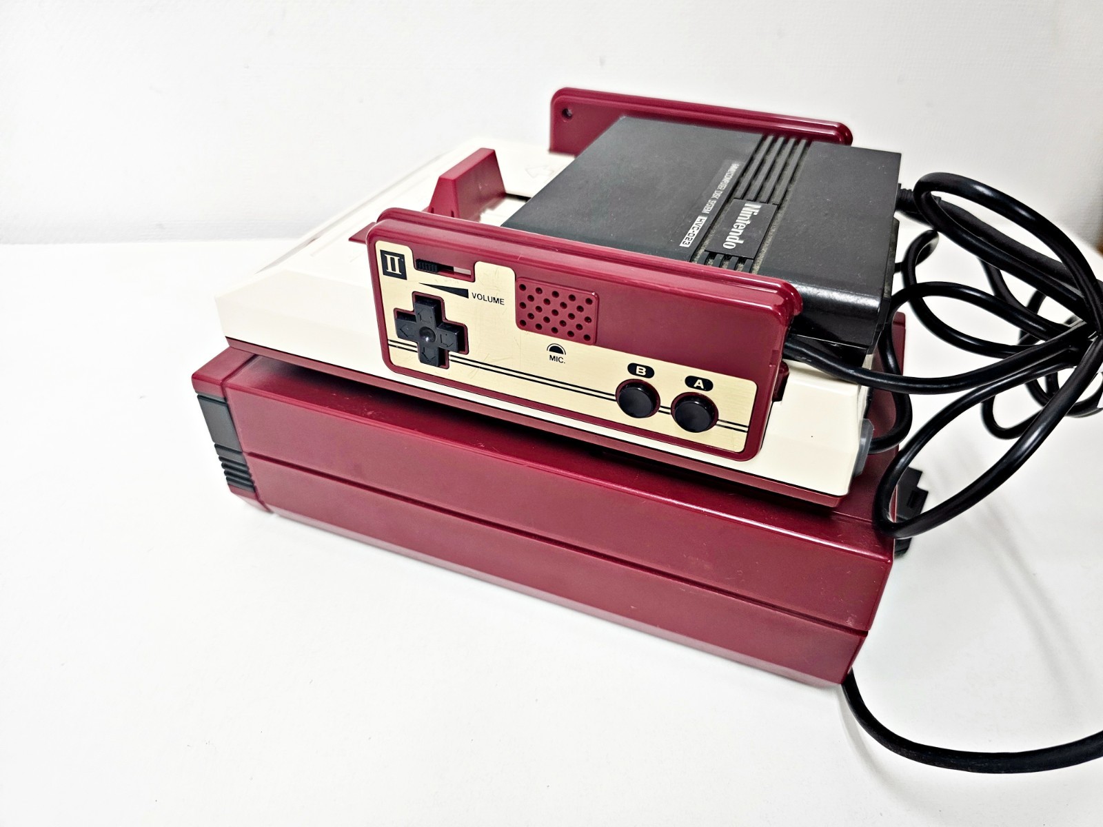 Nintendo Famicom & Famicom Disk System Set 075