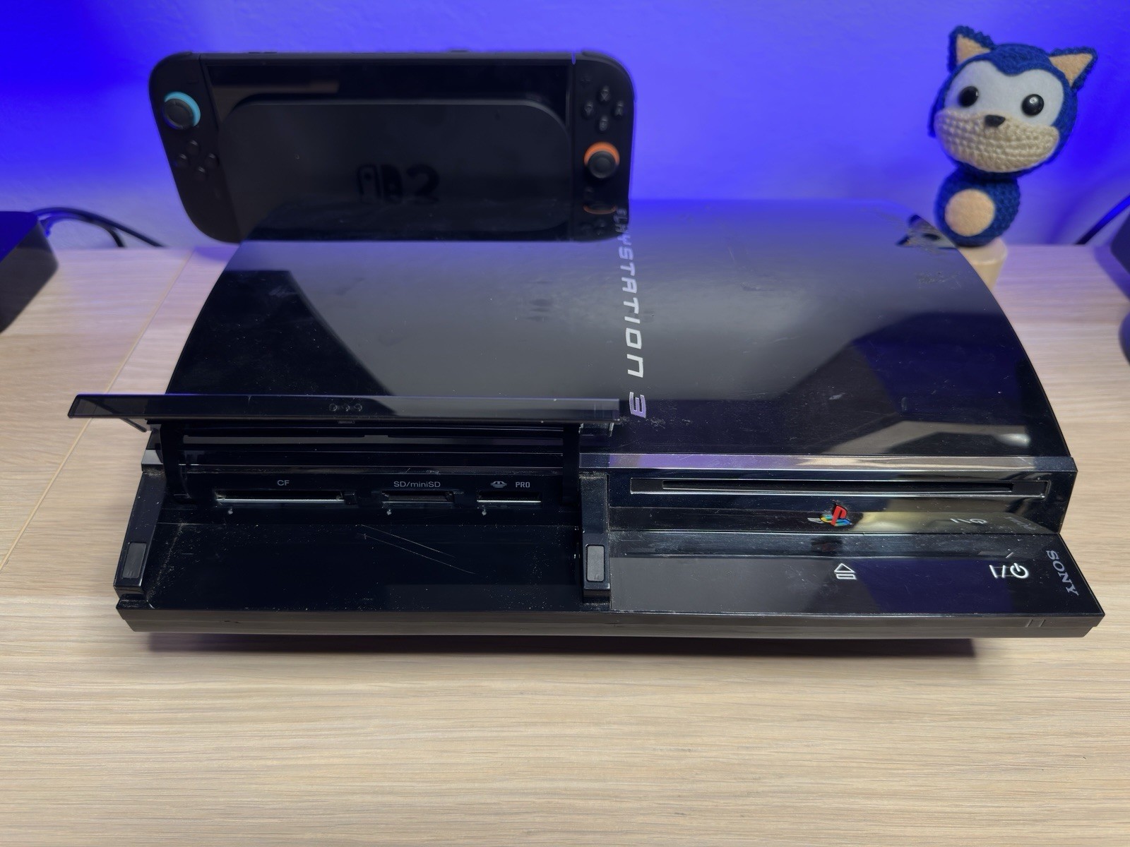 PlayStation 3 PS3 80GB (CECHE01) Backwards Compatible – Turns On And Reads Discs