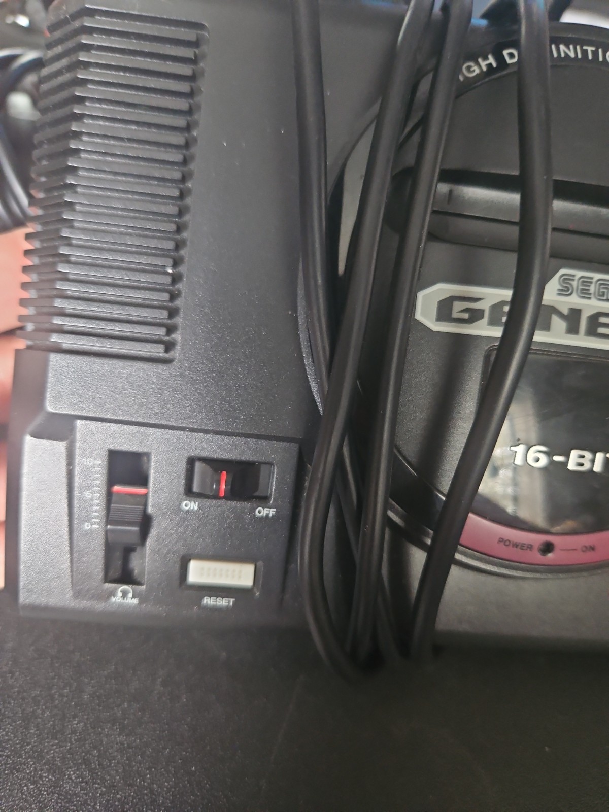 SEGA Genesis Mini 1 (2019) HDMI Console with 2 Wired Controller – USED