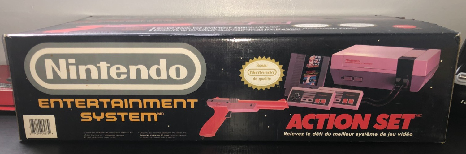 Nintendo NES Action Set Console Complete In Box CIB w. Styrofoam & Inserts