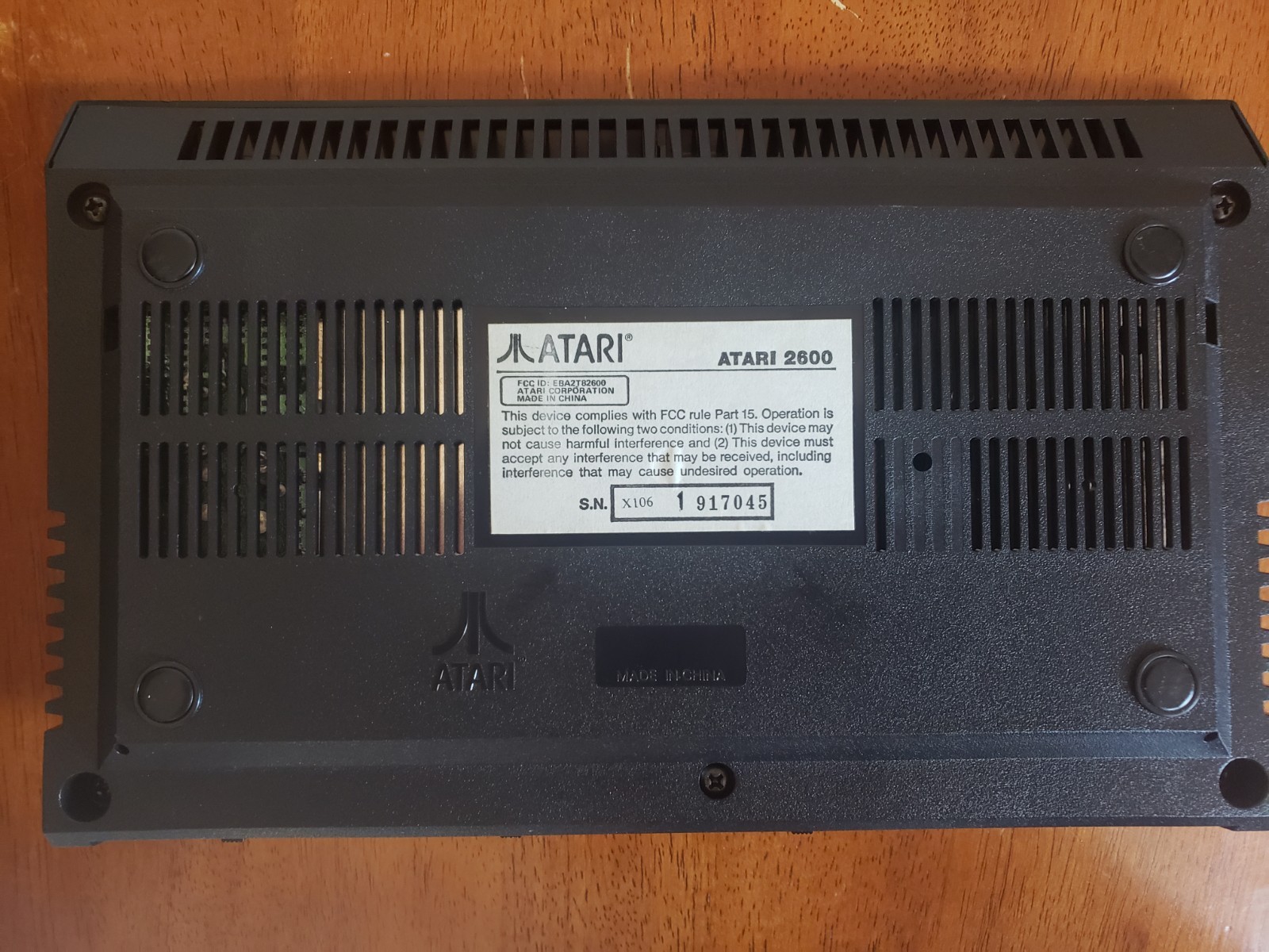 TESTED Atari 2600 Jr Long Rainbow 2ctrl 2Games Defender Pinball, Video & Power!
