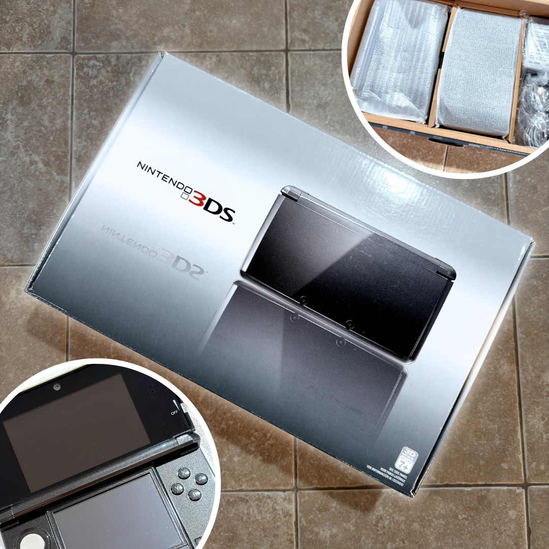 Nintendo 3DS Cosmo Black Launch Edition Console CIB Clean System Complete MINTY