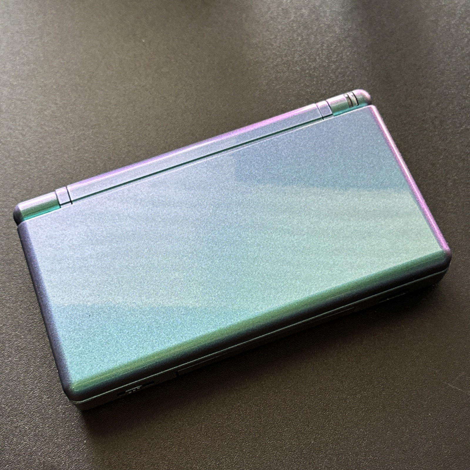 Game + USB C Chameleon Green Purple Nintendo DS Lite Handheld Console System