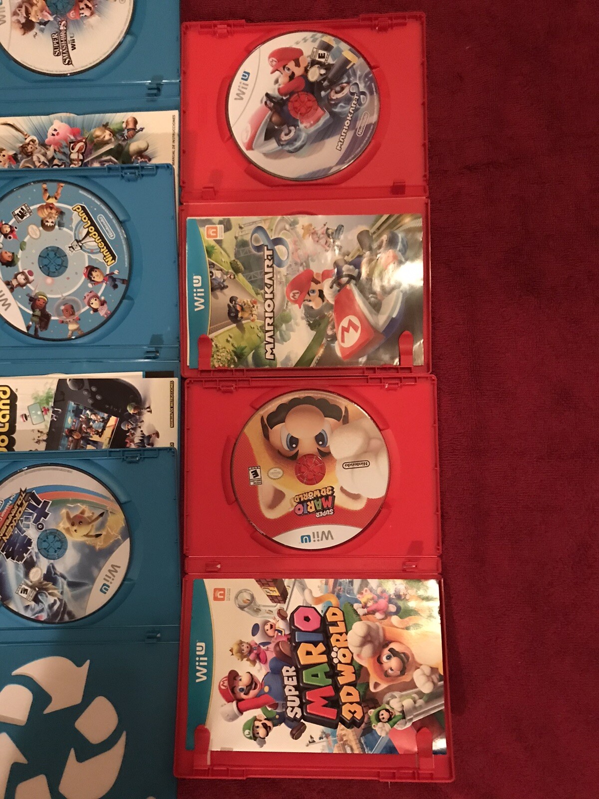 Nintendo Wii U Basic Set 8GB White Handheld System, Power Cord & 11 Games