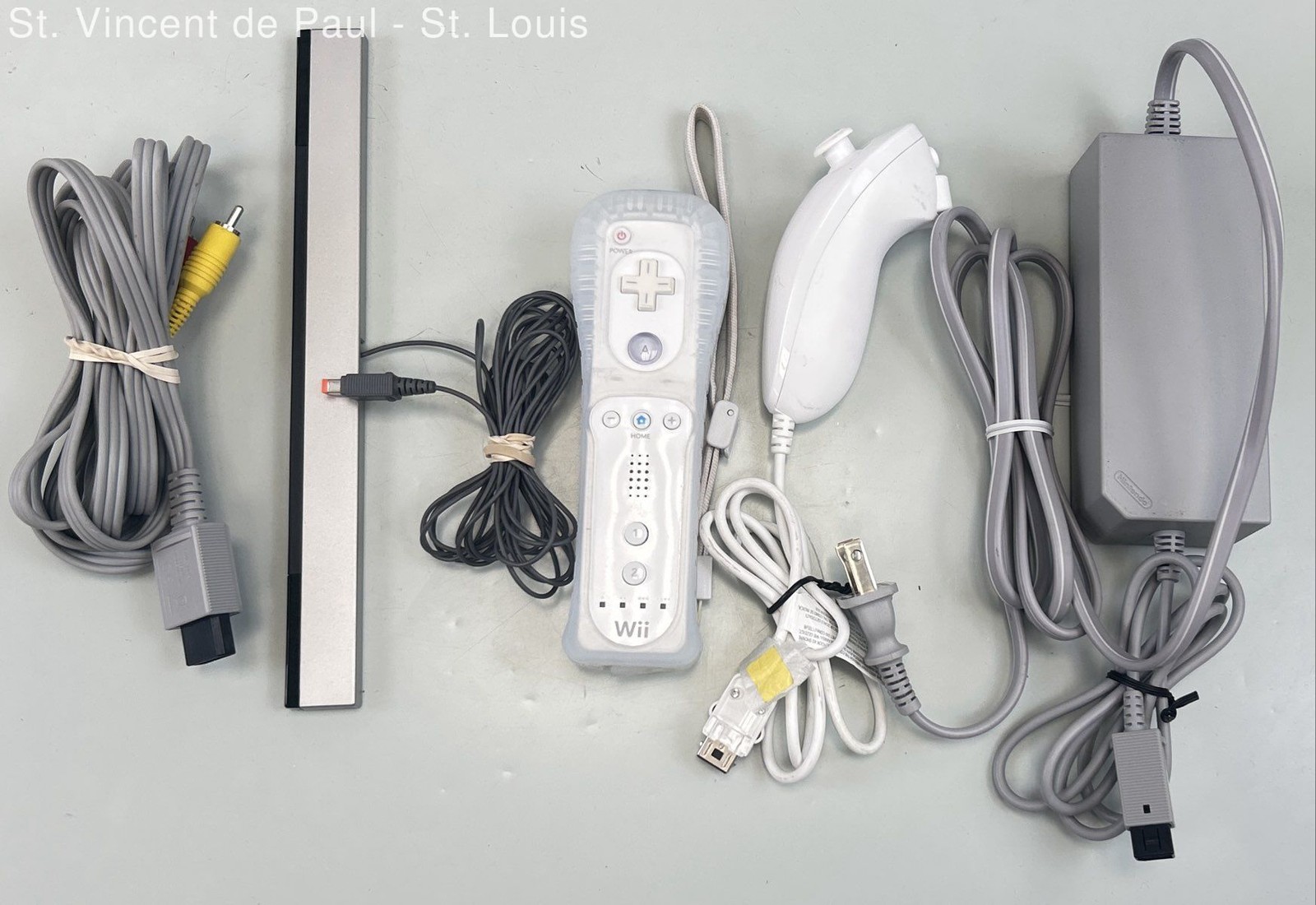 Nintendo Wii Sports RVL-001 Bundle Video Game System CIB – TESTED