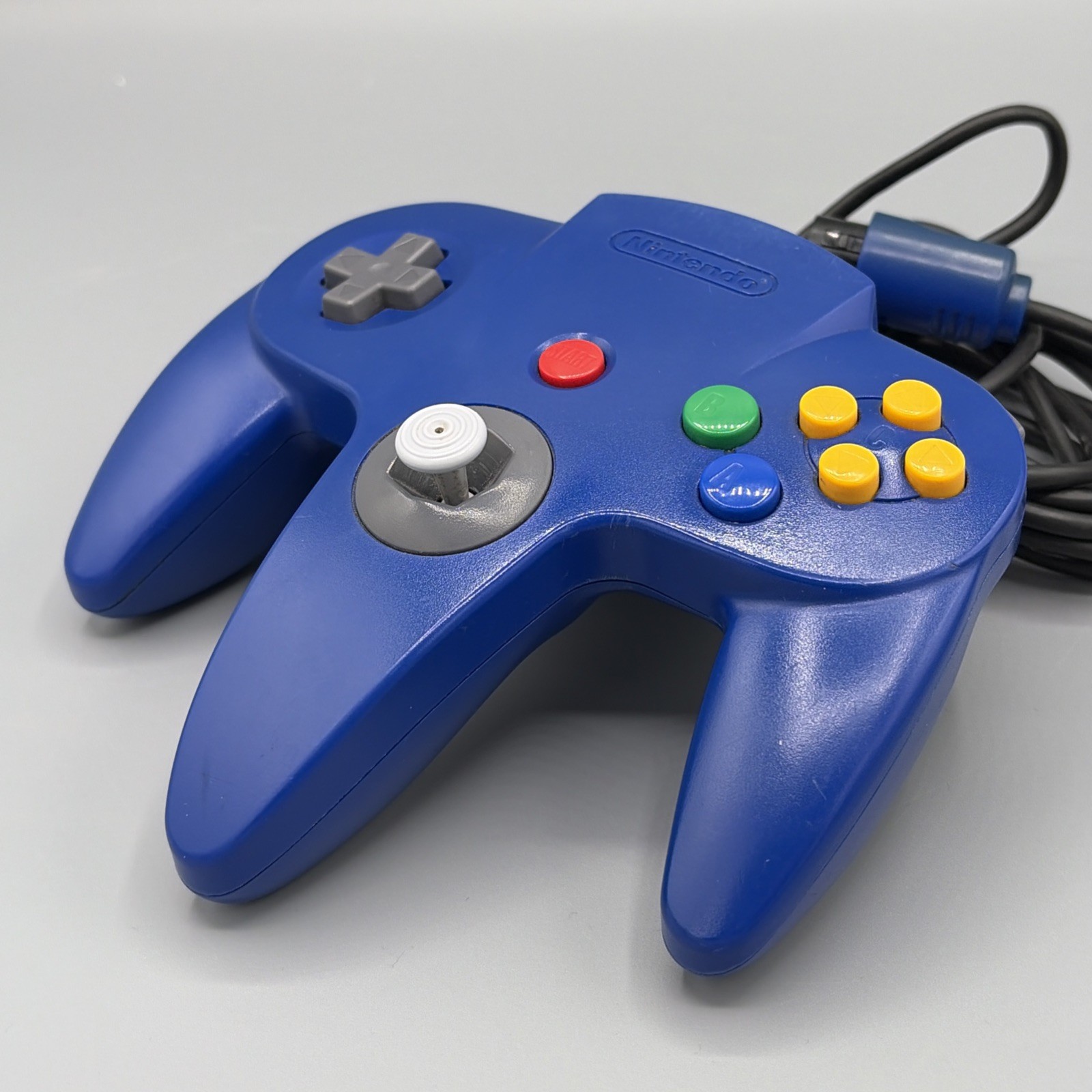 NINTENDO 64 CONSOLE BUNDLE +CABLES+ 1 CONTROLLER +1 GAME -N64 NUS-001 TESTED✅