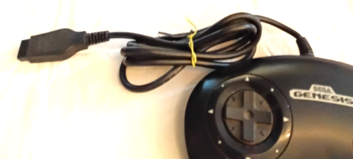 Sega Genesis 16-Bit Stereo Model 1601 With Hook-Ups & Controller Works Perfect!