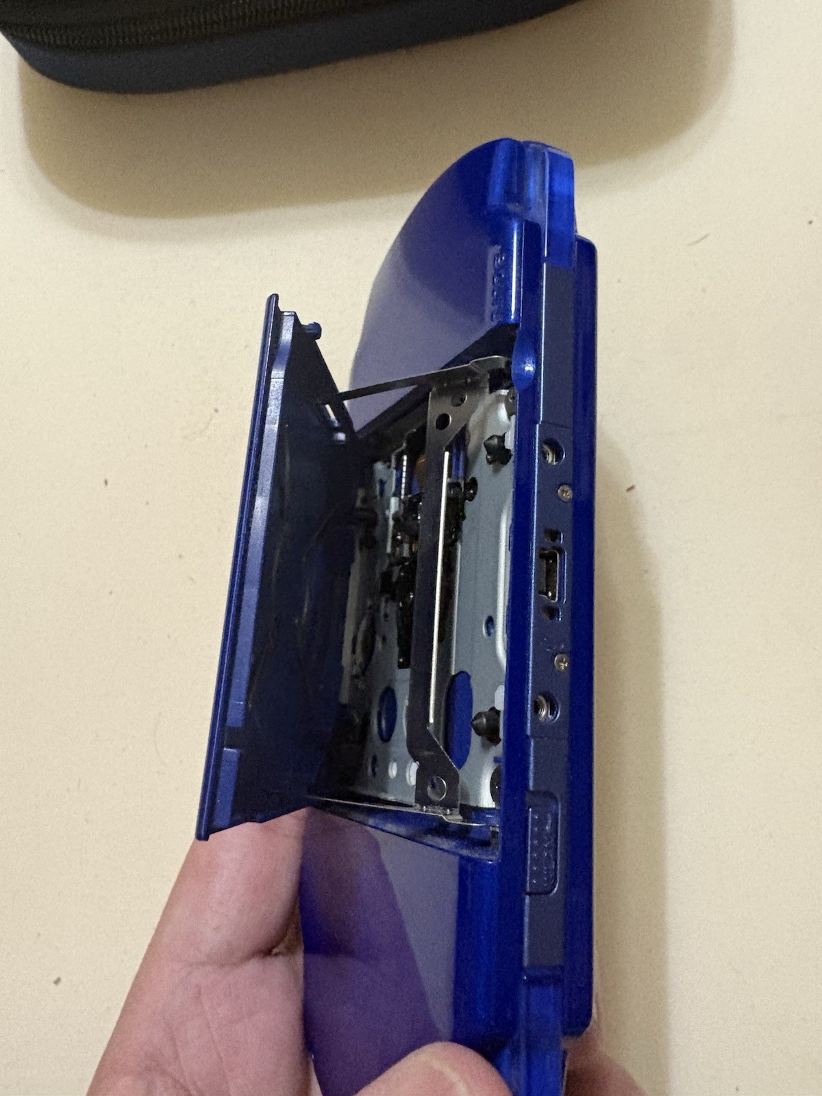 Sony PSP 2001 Metallic Blue Handheld System – Tested and Works With Case
