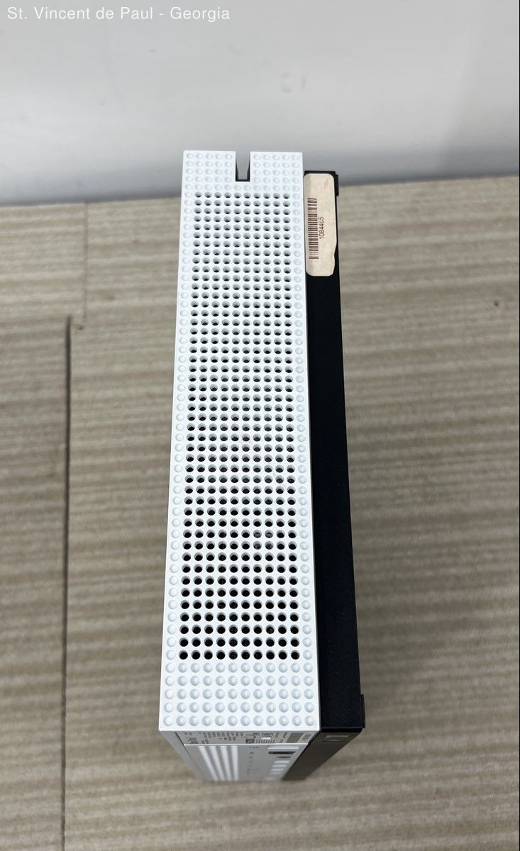 Microsoft Xbox One S 500GB Console Gaming System White 1681 Bundle Tested Workin