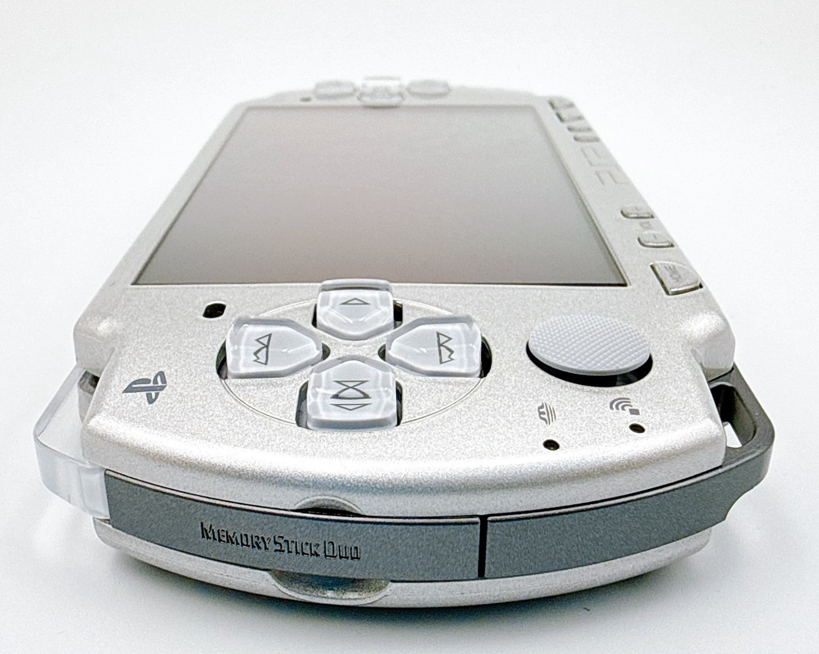 Sony PSP-2000 PSP 2000 Console Silver Region free w/adapter, battery – Very Good