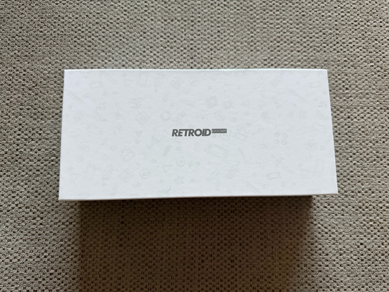 Retroid Pocket 6 / 12gb RAM – 256gb Storage – Stick Top – With Grip + Case