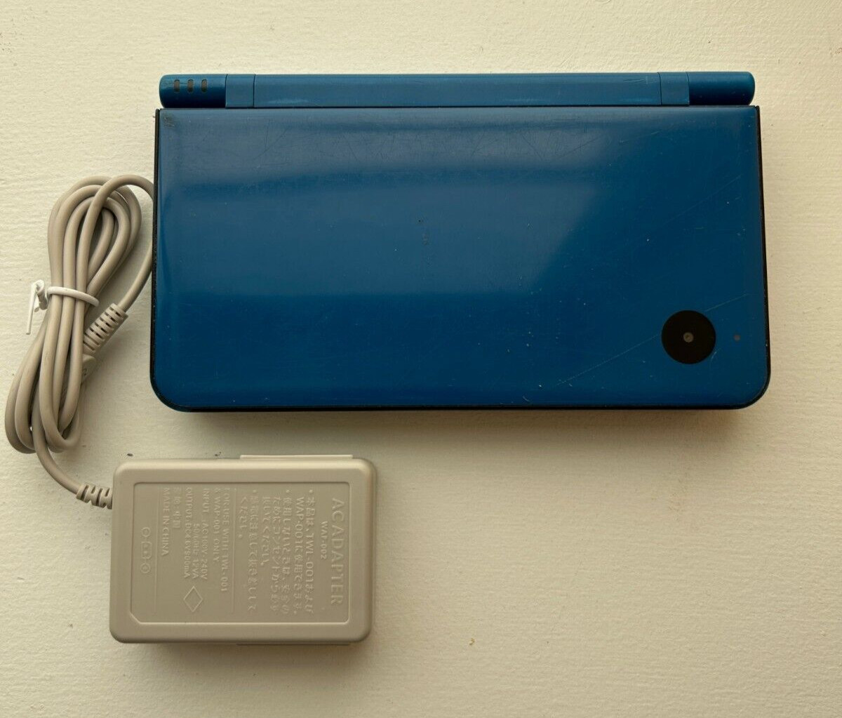 Nintendo DSi LL Midnight Blue GOOD CONDITION Japanese Version Plays US Games