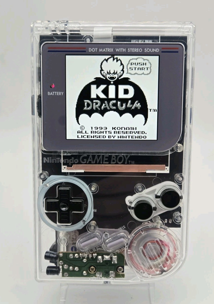 Restored Nintendo DMG GameBoy – New Shell – Laminated IPS Screen – New PCB Board