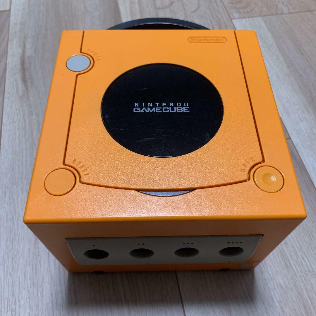 Nintendo GameCube Launch Edition Spice Orange Console NTSC-J DOL-001 Adapter