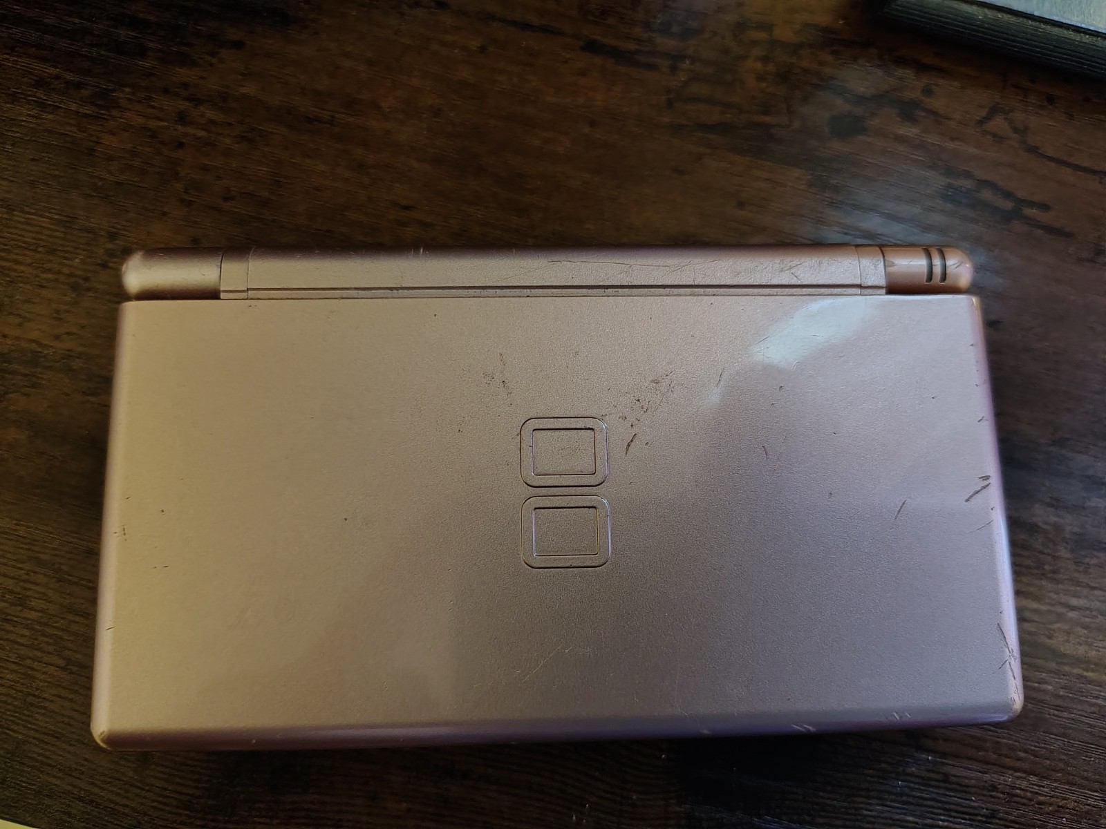 Nintendo DS Lite Metallic Rose Pink Handheld USG-001 W/ Charger Tested