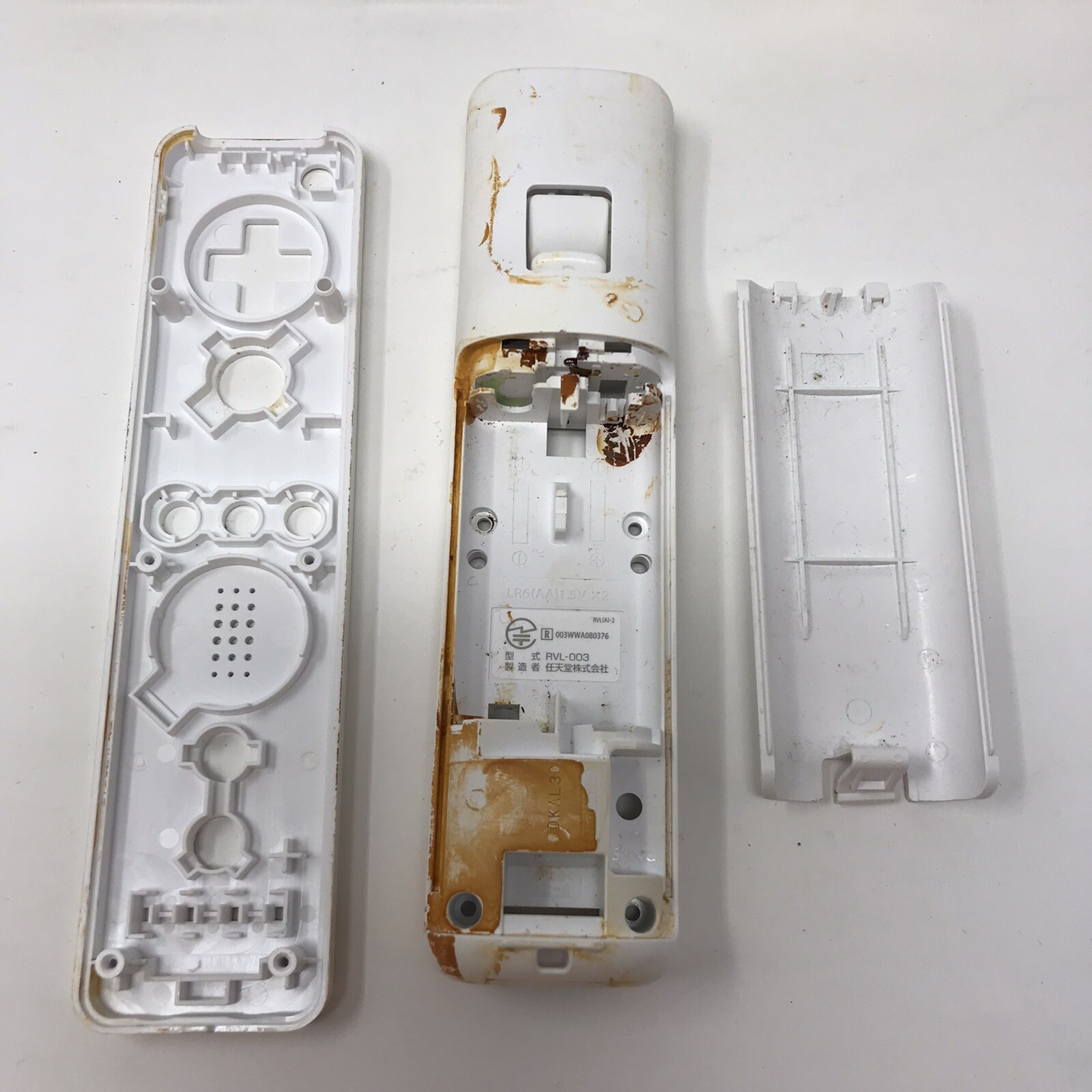Wii Accessories Remote Controller Pieces – Broken Defective – For Parts / Repair