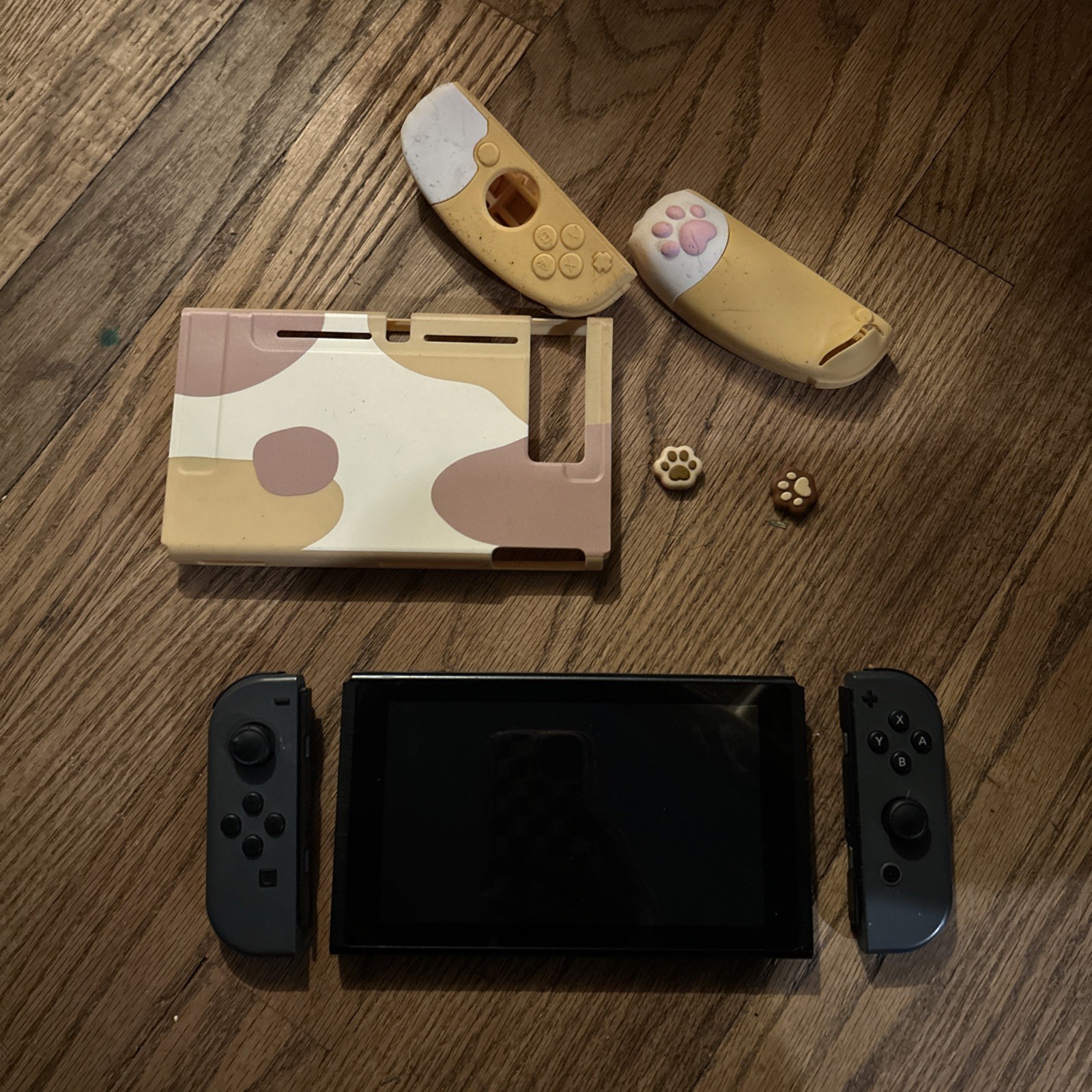 Nintendo Switch Console Charger Included Case Included