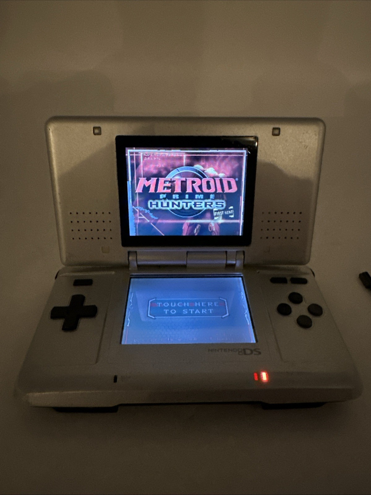 Nintendo DS Handheld System – Silver/ With Stylus- No Charger READ SEE PICS!!!