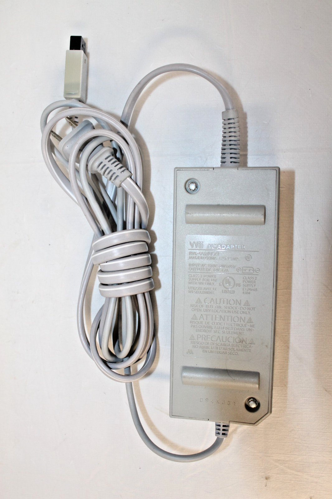 Nintendo Wii RVL-001 512 MB Home Console – White