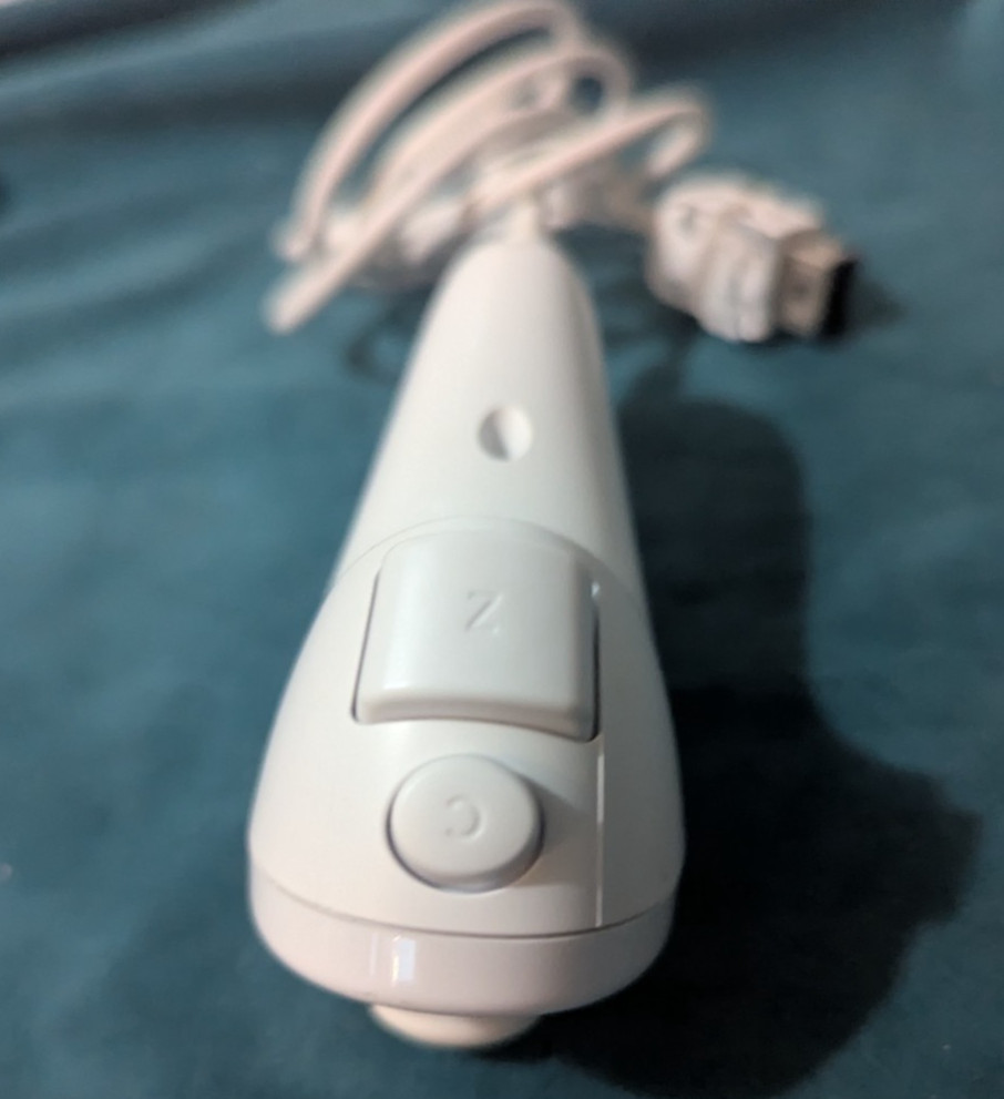 Nintendo Wii Gaming Console RVL-001 (USA) W/ One Wii Remote Controller