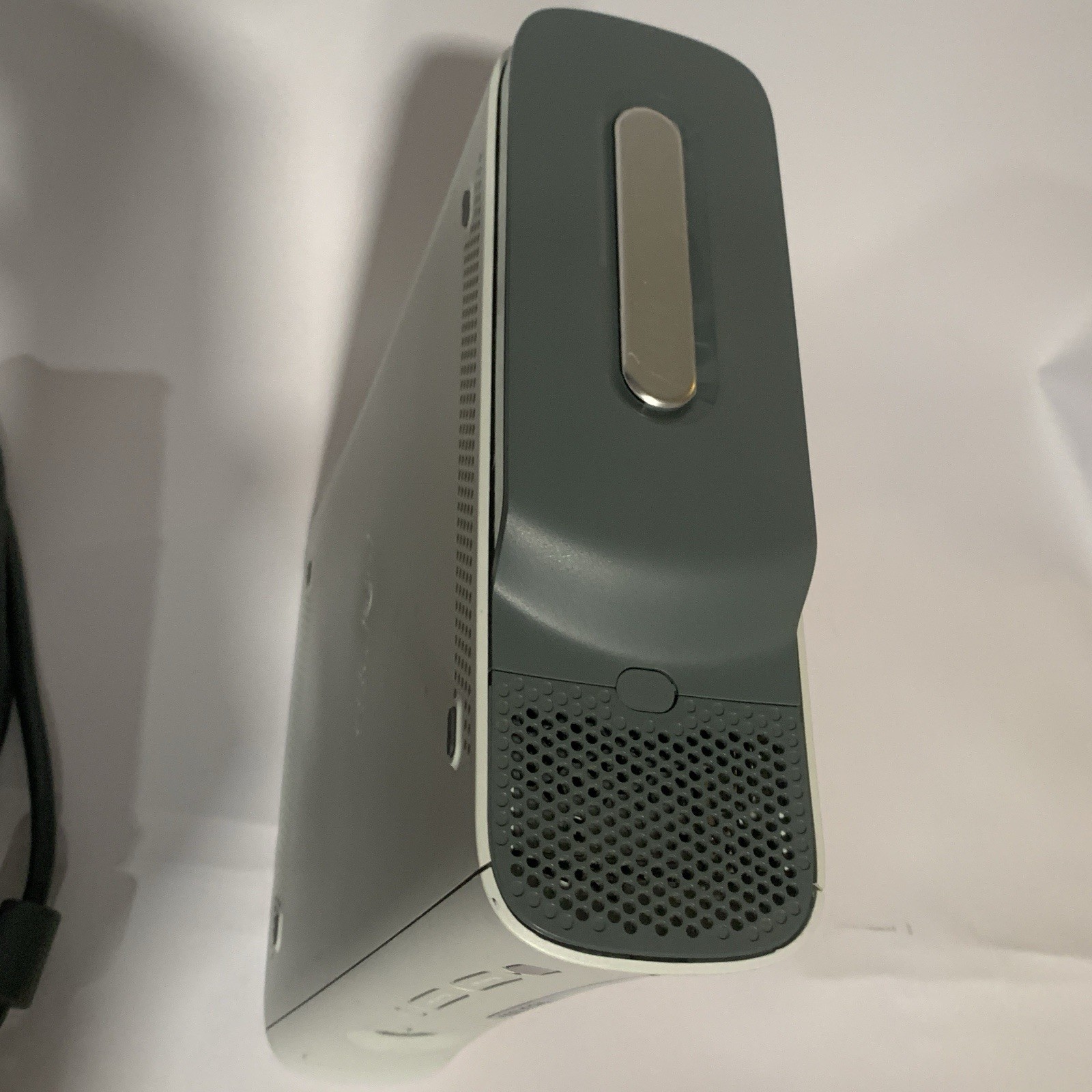 Microsoft XBox 360 Core Matte White Video Game Console Gaming System 20GB HD