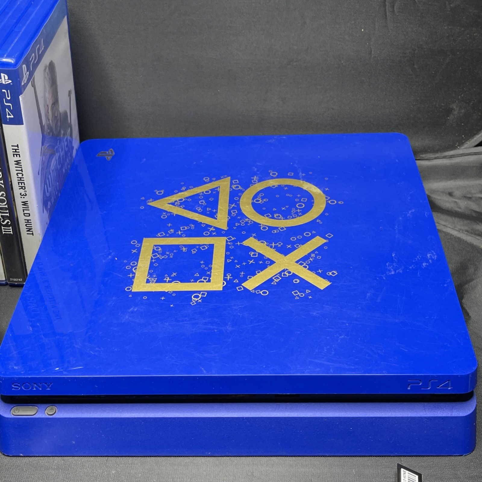 PS4 Slim 1TB Days of Play Limited Edition Bundle 3 Controllers 8 Games Tested