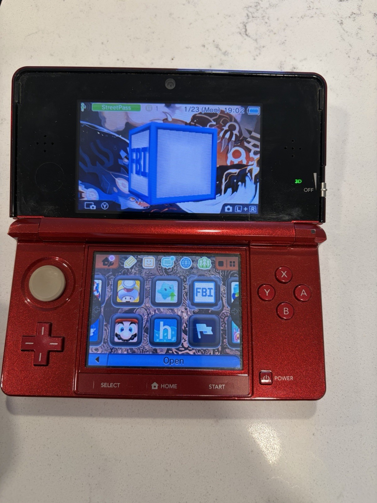 Nintendo 3DS Handheld System Flame Red CTR-001 w/ Charger TESTED
