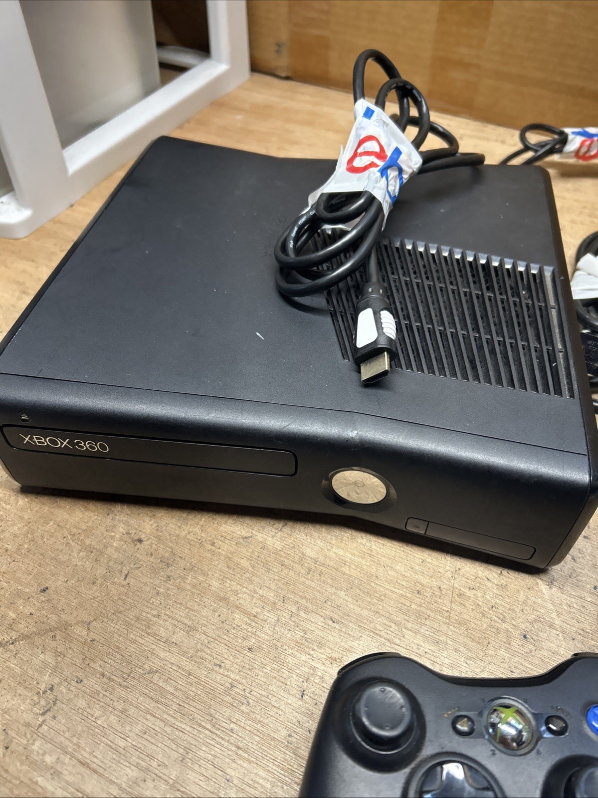 Tested Xbox 360s Model 1439 Console Bundle – Games + Controller