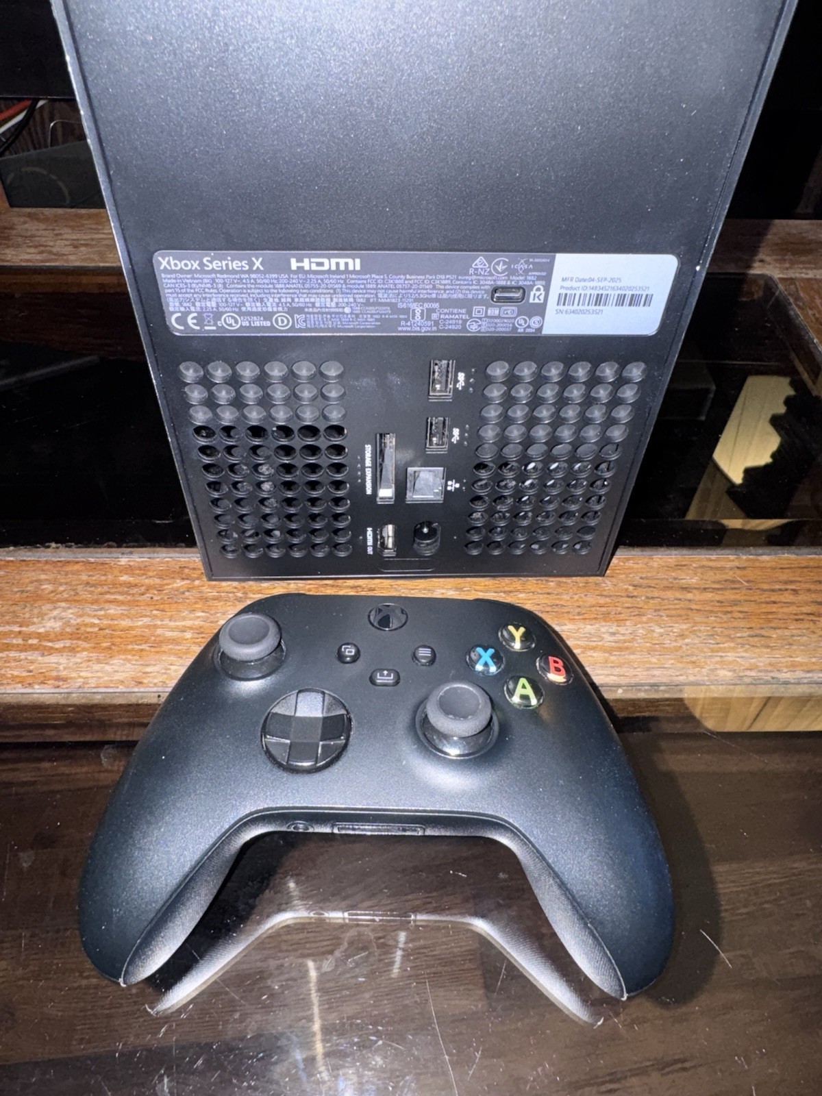 Microsoft Xbox Series x 1TB Black Console With Controller + All Cables!