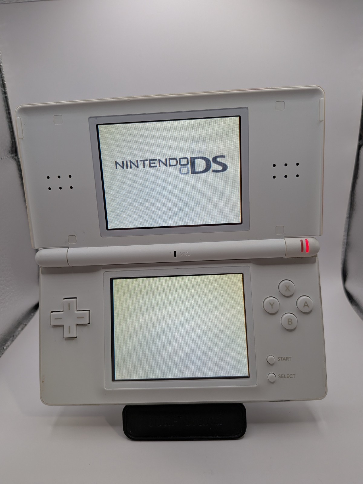 Nintendo DS Lite – Pink Ribbon White Special Edition – Tested & Works