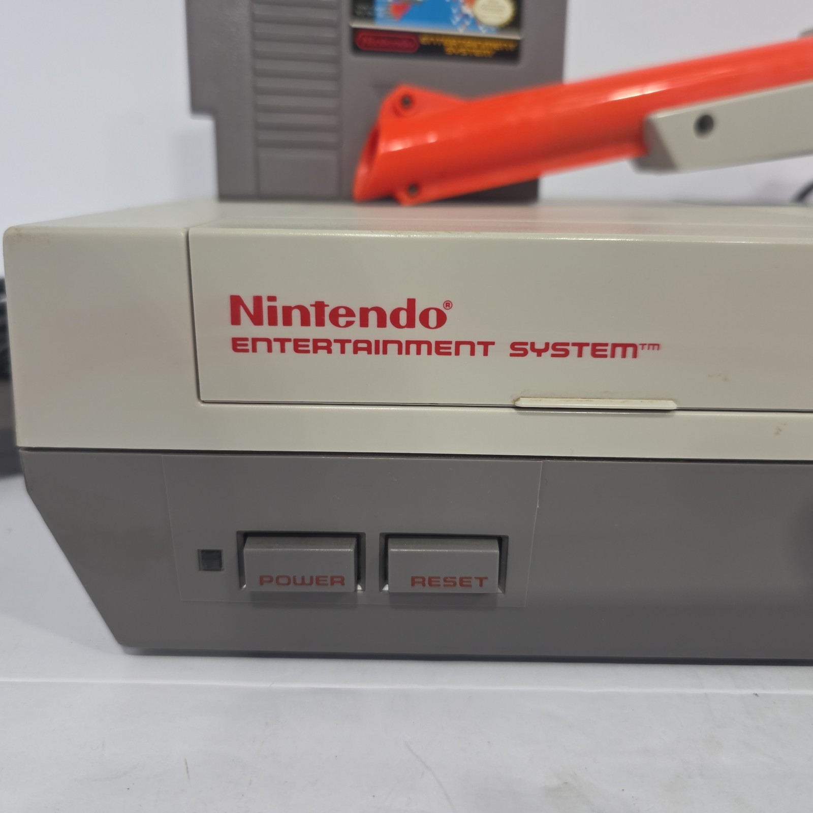 VTG 1985 Nintendo NES-001 Console Controller Super Mario Duck Hunt Bundle Game