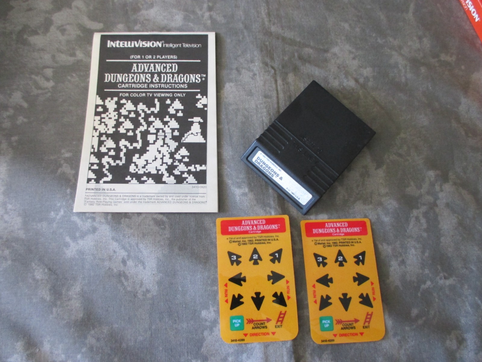VINTAGE MATTEL INTELLIVISION II GAME CONSOLE WITH GAME 1982