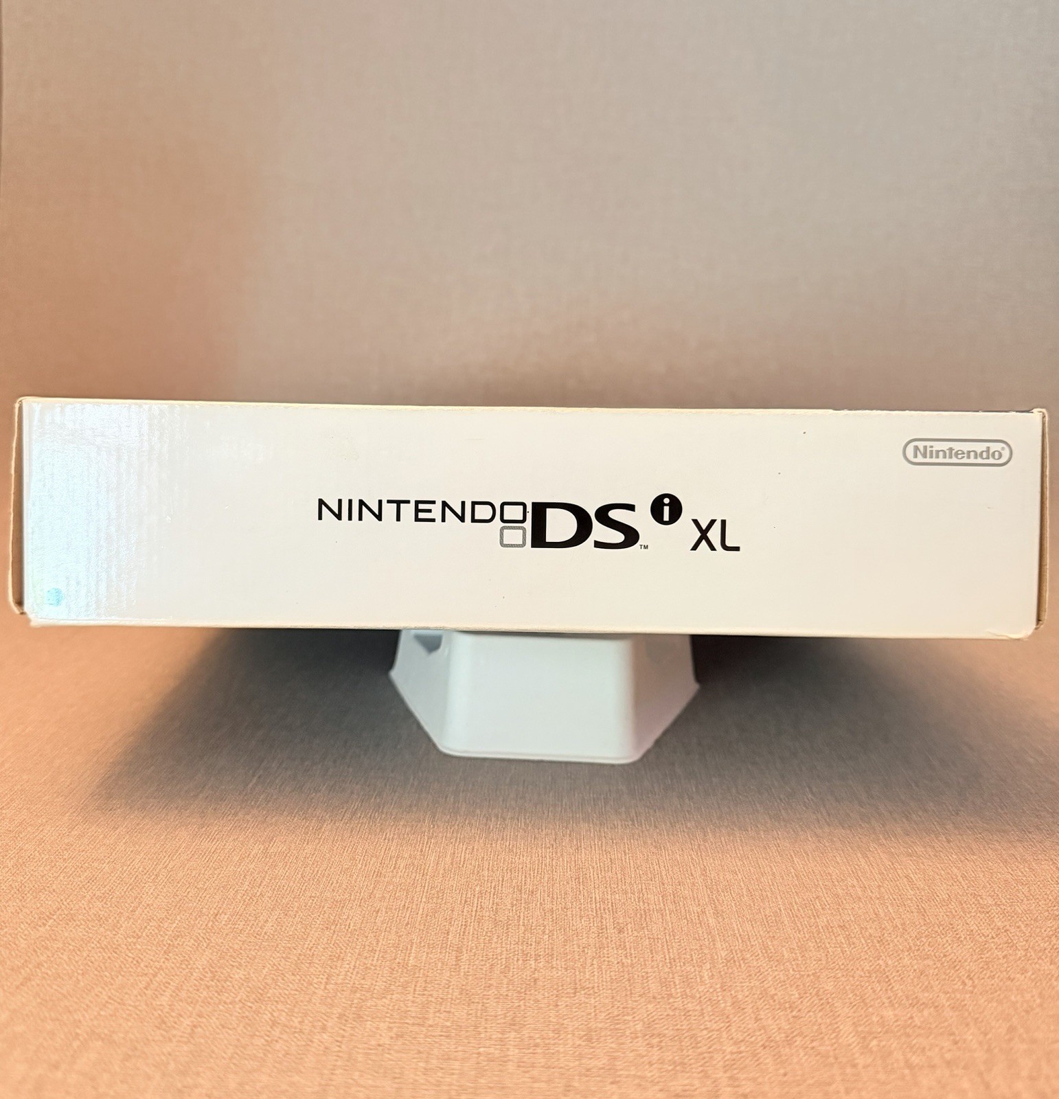 Nintendo DSi XL Blue Handheld Console Complete w/ White Stylus Tested