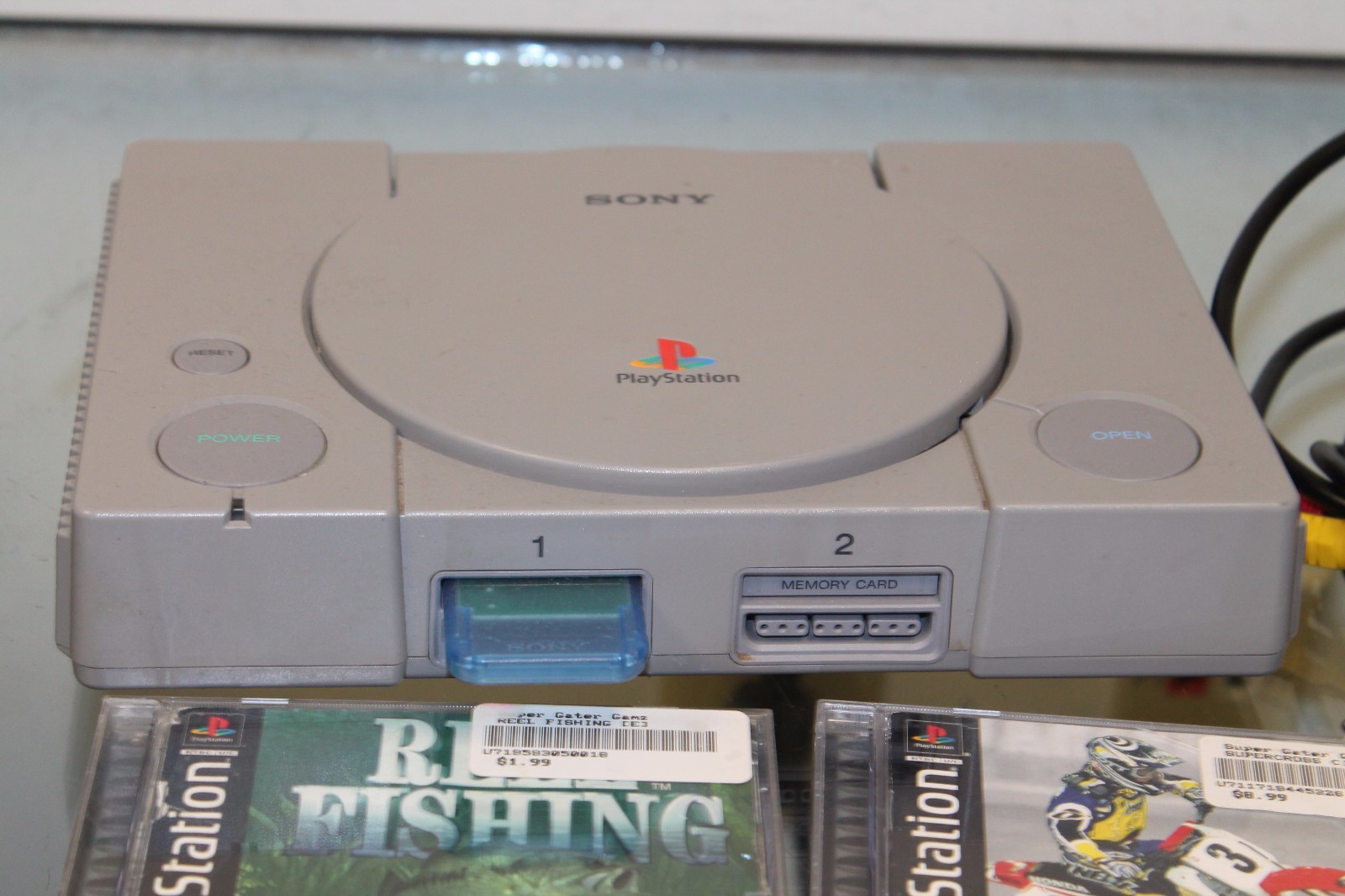 PlayStation 1 PS1 Gray Console With 1 Controller And AV Cord 6 Games Untested